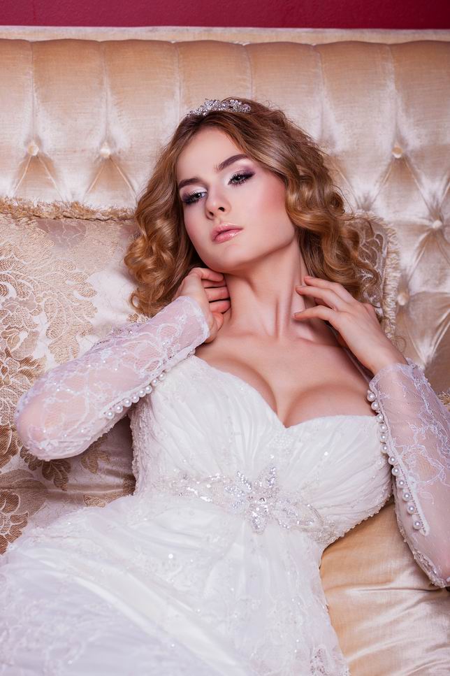 Мобильный салон красоты "Lovely"